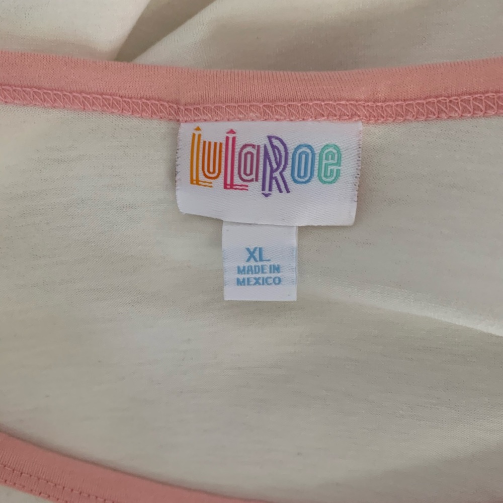 Lularoe Randy T NWOT 🌸 - Picture 4 of 6